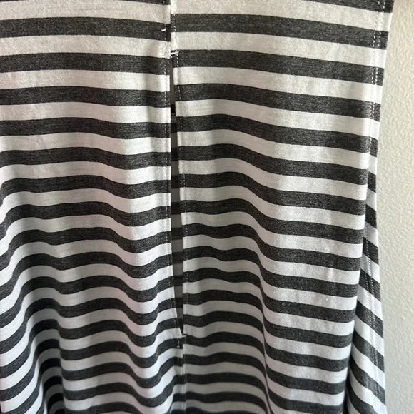 Women's Nike Tank - Picture 6 of 7